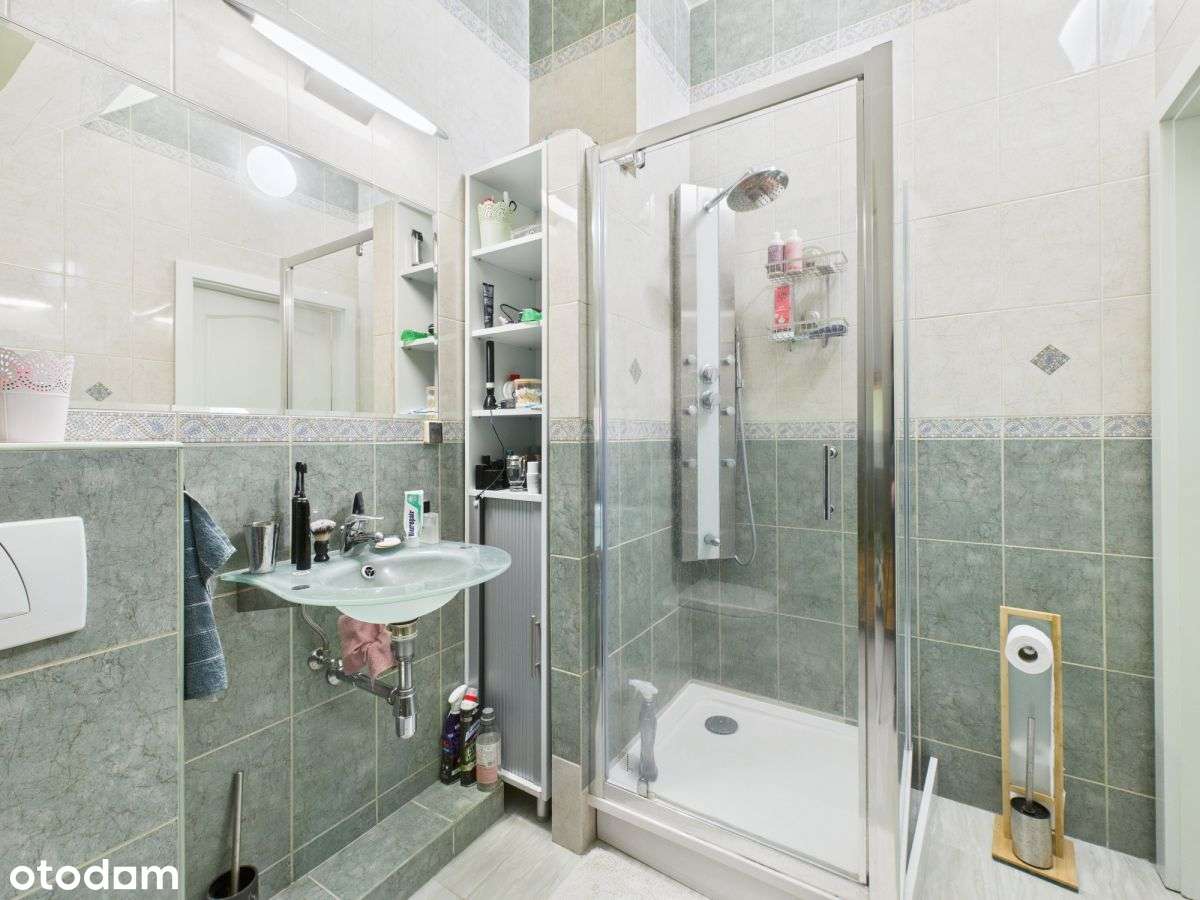 Komfortowe 2-poziomowe M4 z garażem i piwnicą-13