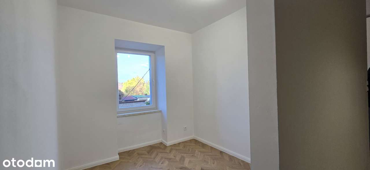 Nowoczesna kawalerka po remoncie z garażem - Pełny obrazek: 4/10