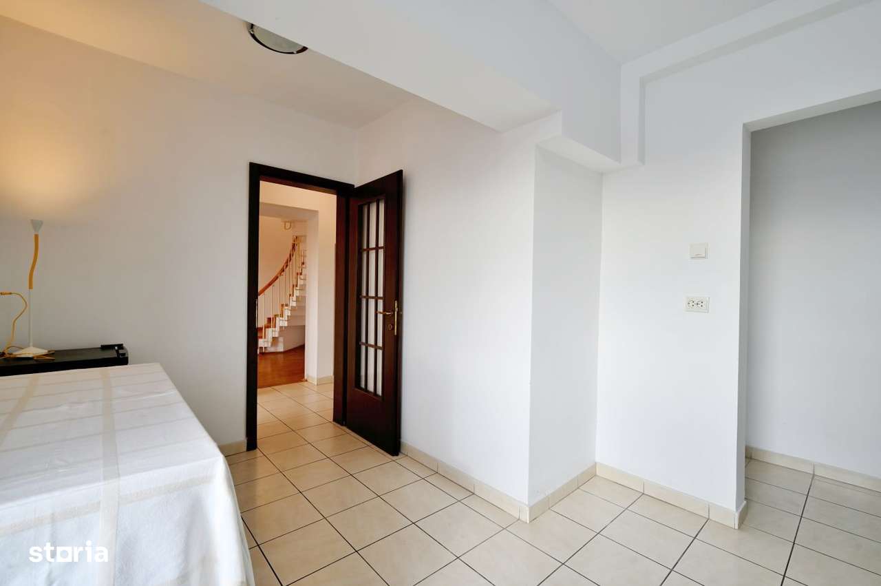 VANZARE Duplex 4 camere et.6 si 7 Bd.Unirii nr.12 Fantani Ultracentral-12