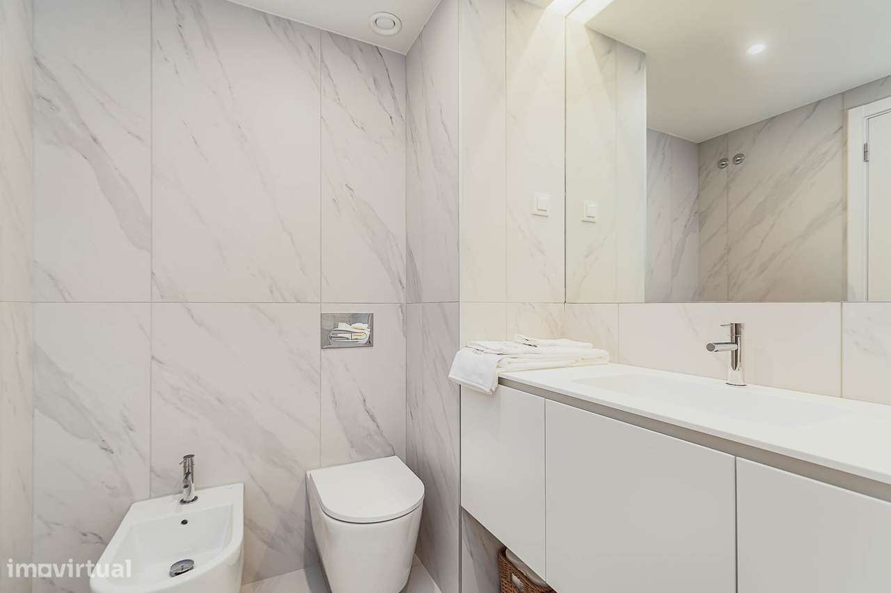 Apartamento t1 à venda na Avenida dos Combatentes, 70-26