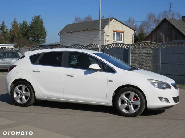 Opel Astra 1.3 CDTI DPF ecoFLEX Edition - 10