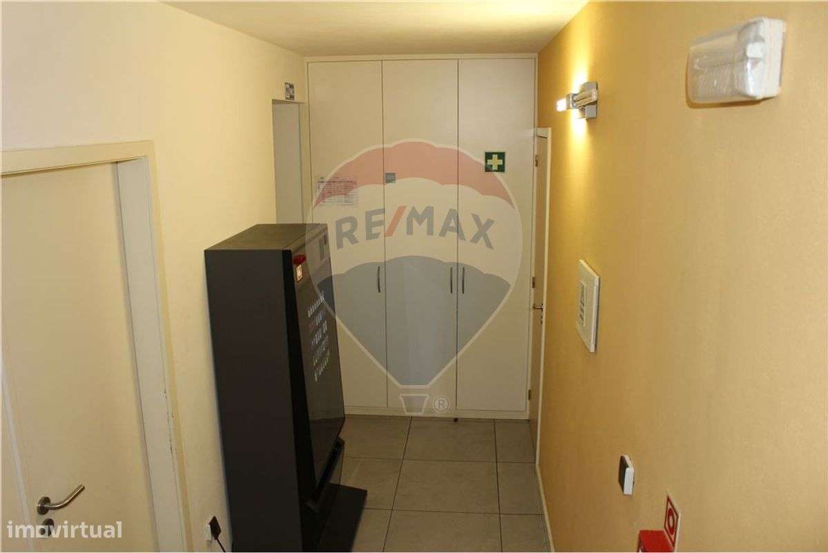 Espaço comercial para venda (Caulinos) - Grande imagem: 5/13