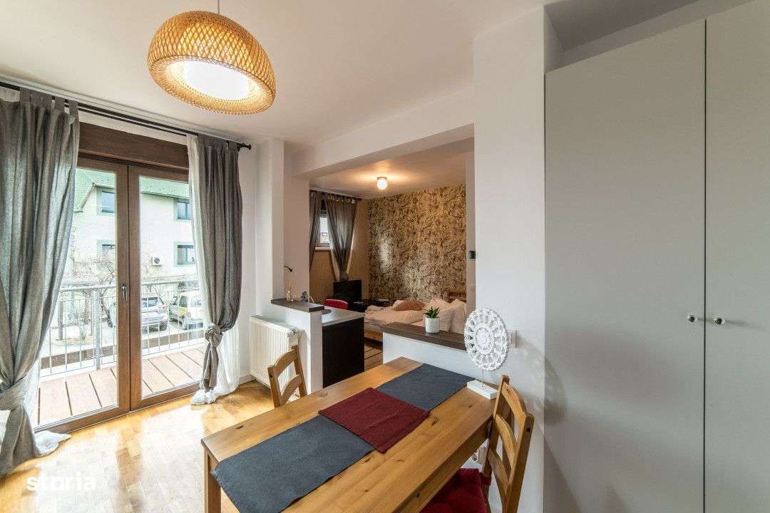 Casa tip duplex, cartierul Europa , 231 mp utili, 2 parcari. - Imagine principală: 4/10