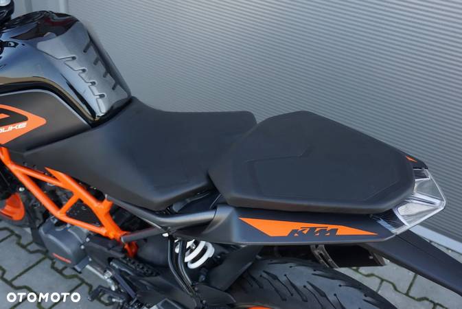 KTM Duke - 15