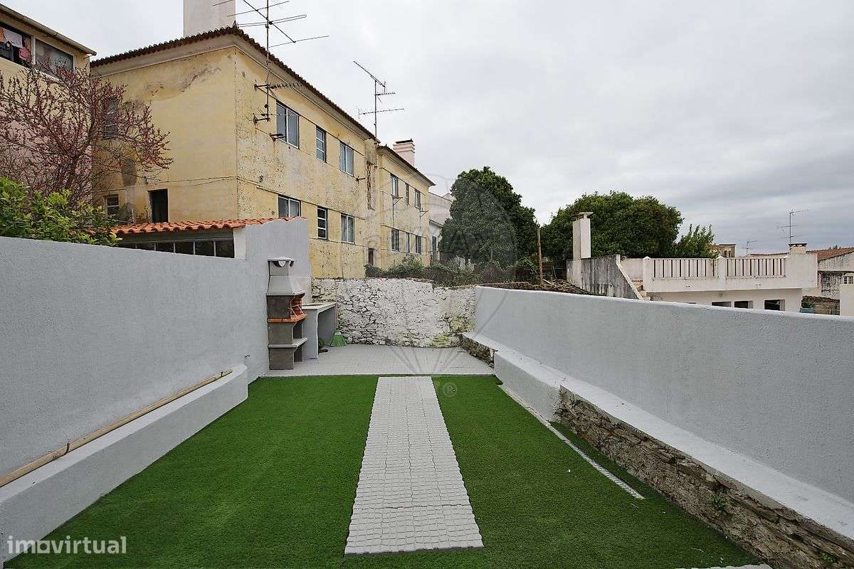 Prédio  para venda - Grande imagem: 2/26