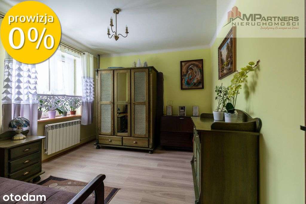 R E Z E R W A C J A :)-8