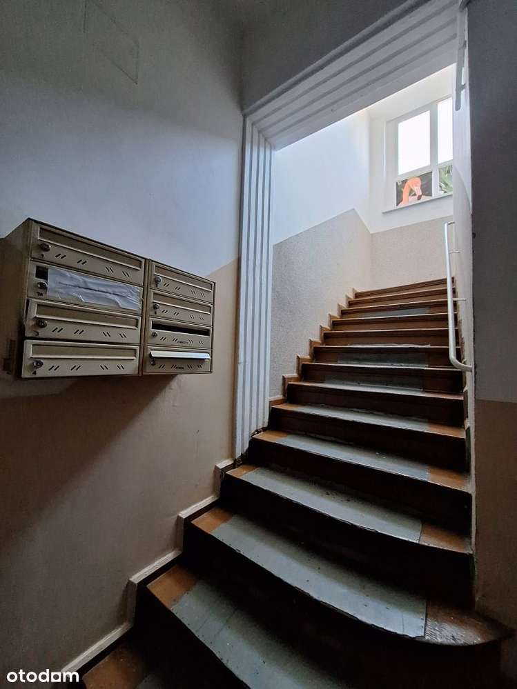 Borek, stylowa willa, taras, miejsce parkingowe, ogródek, cisza,zieleń-18