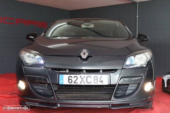 Renault Mégane Coupe 1.5 dCi Bose Edition SS - 2