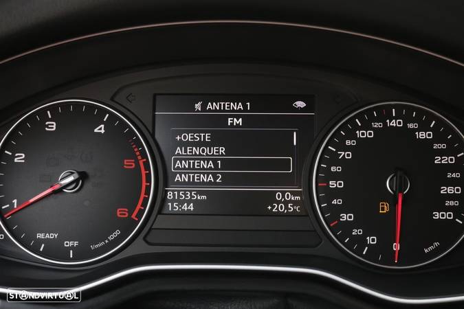Audi A4 Avant 2.0 TDI Advance - 38