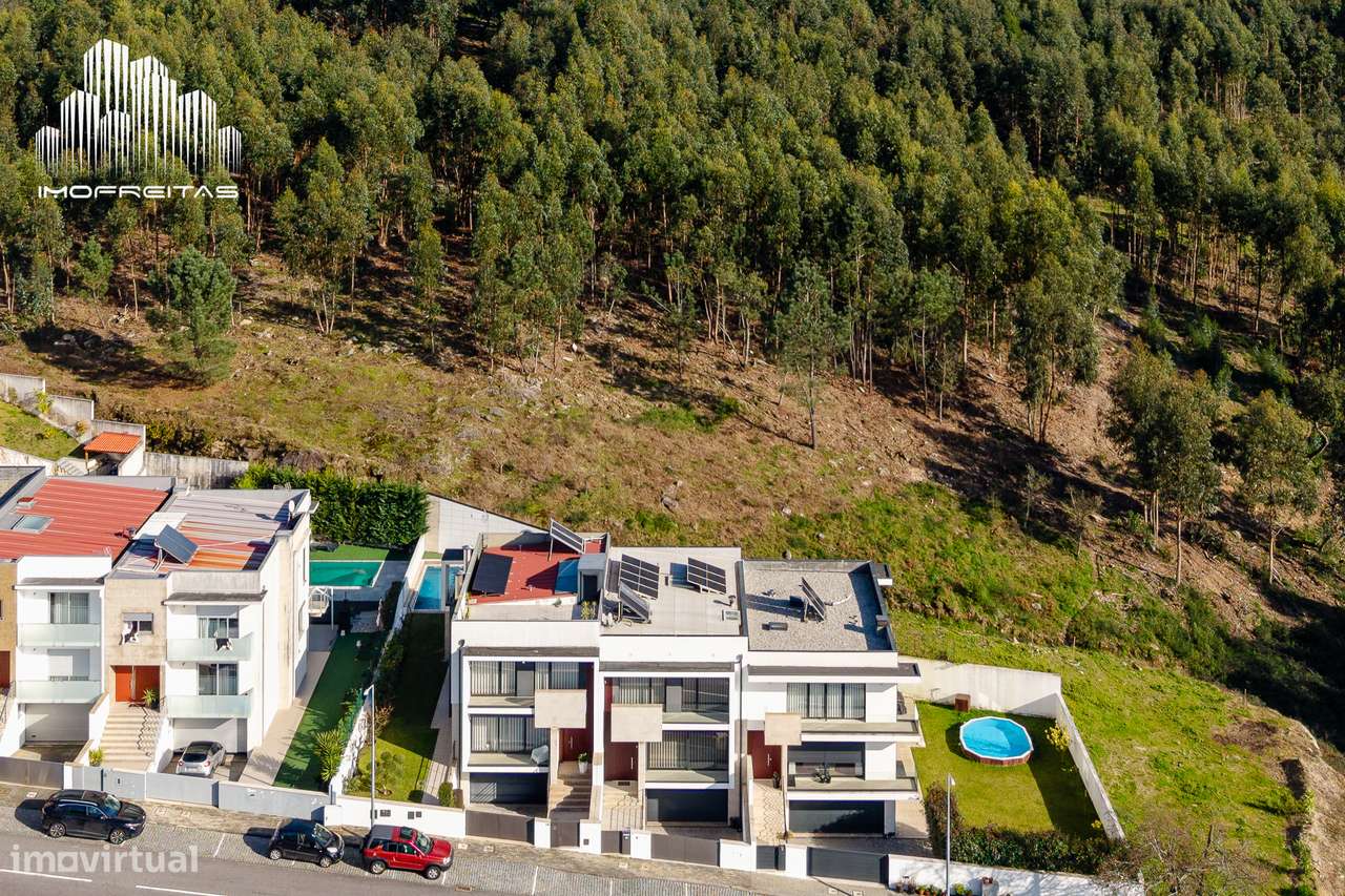 Moradia T4 de Luxo com Piscina numa das Melhores Zonas de Braga!-22
