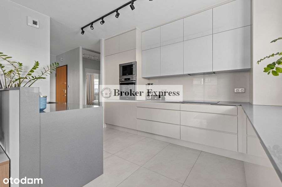 Ekskluzywne mieszkanie z tarasem!-1