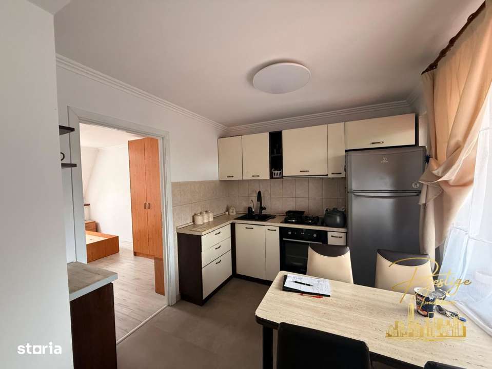 Apartament cu 2 camere de vanzare in zona Cantemir- Oradea - Imagine principală: 3/6