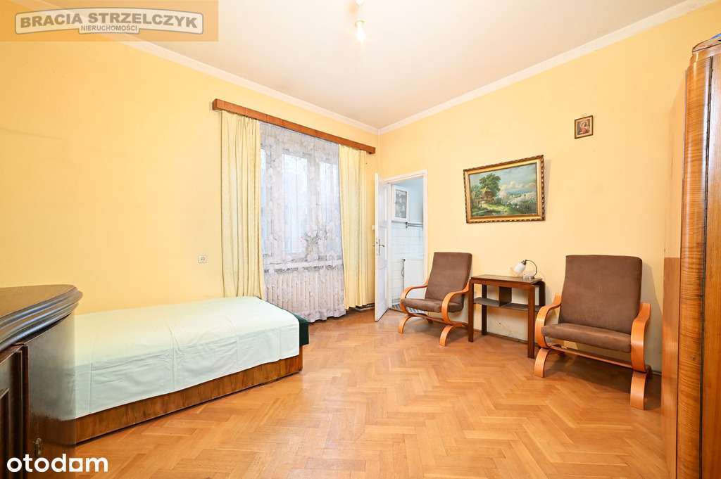 Przedwojenne mieszkanie 3,3 m wysokości-6