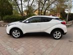 Toyota C-HR 1.8 HSD 122 CP 4x2 CVT Style - 23