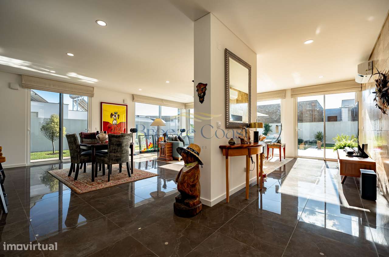 Refúgio de Luxo na Costa de Prata | Moradia Premium a 5 Minutos do Mar-29