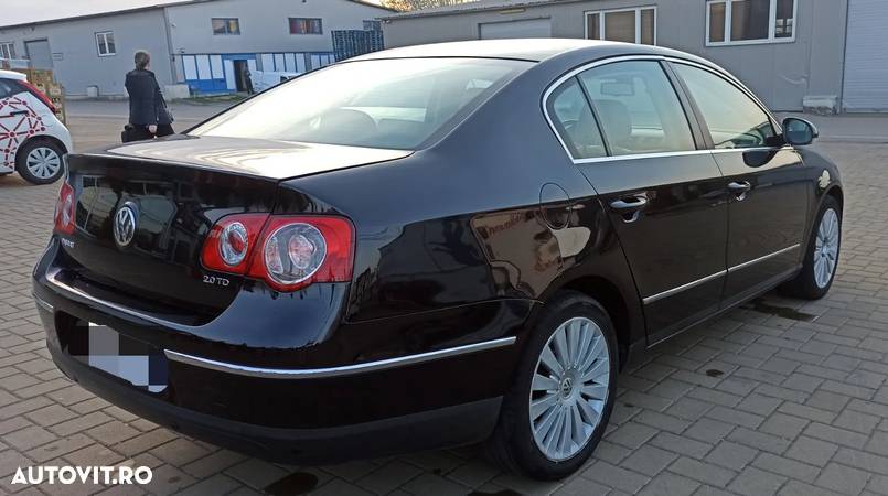 Volkswagen Passat 2.0 BlueTDI SCR Business Edition - 4