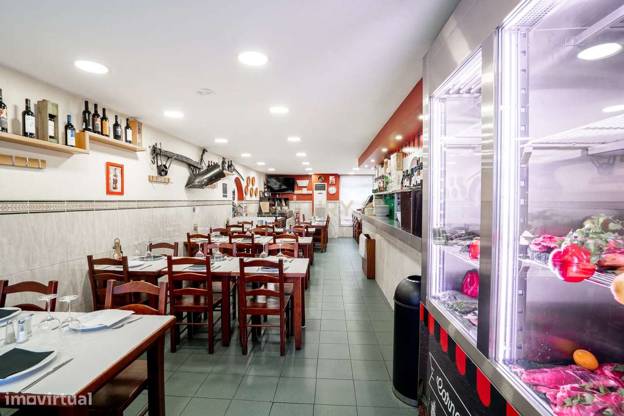 RESTAURANTE  134 m2 EM ALFRAGIDE, TRADIÇÃO E CLIENTELA FIDELIZADA 100 - Grande imagem: 2/30