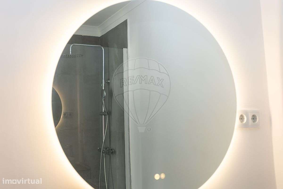 Apartamento T2 à venda em Lisboa-8