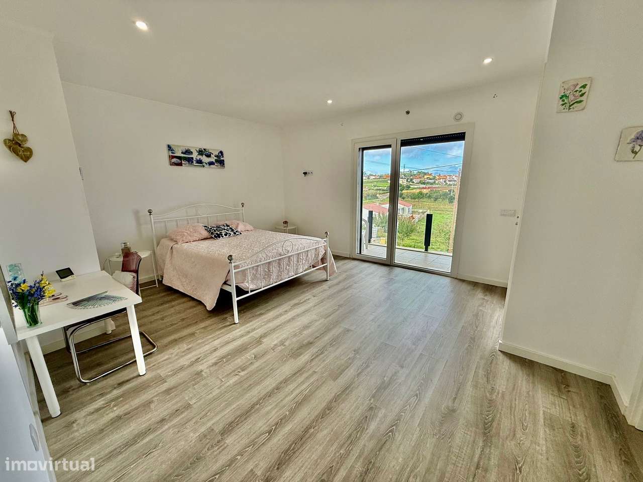 Moradia moderna T4 com piscina - a 10 min. de São Martinho do Porto-17