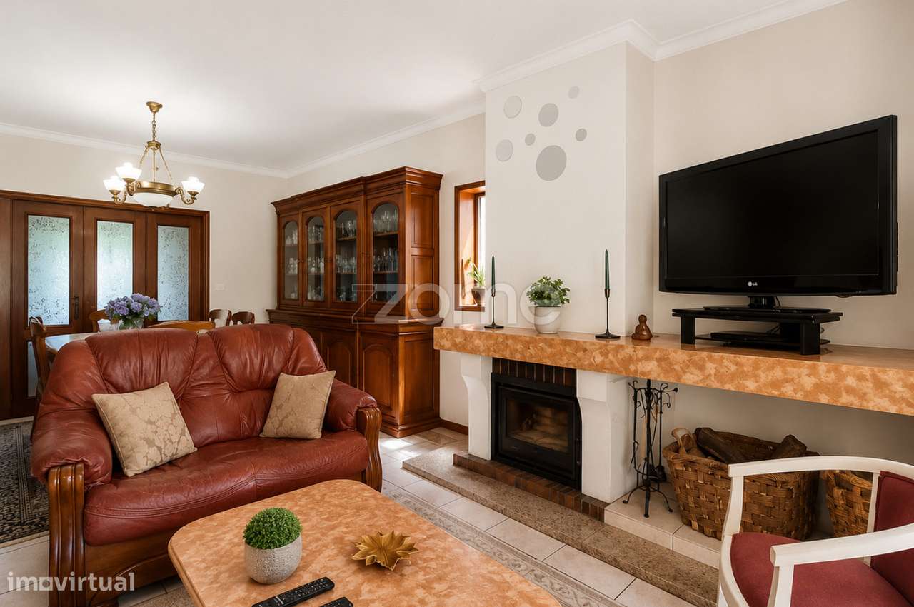 Moradia T4 na Praia da Barra| Jardim, Terraço e Potencial para pisc...-4