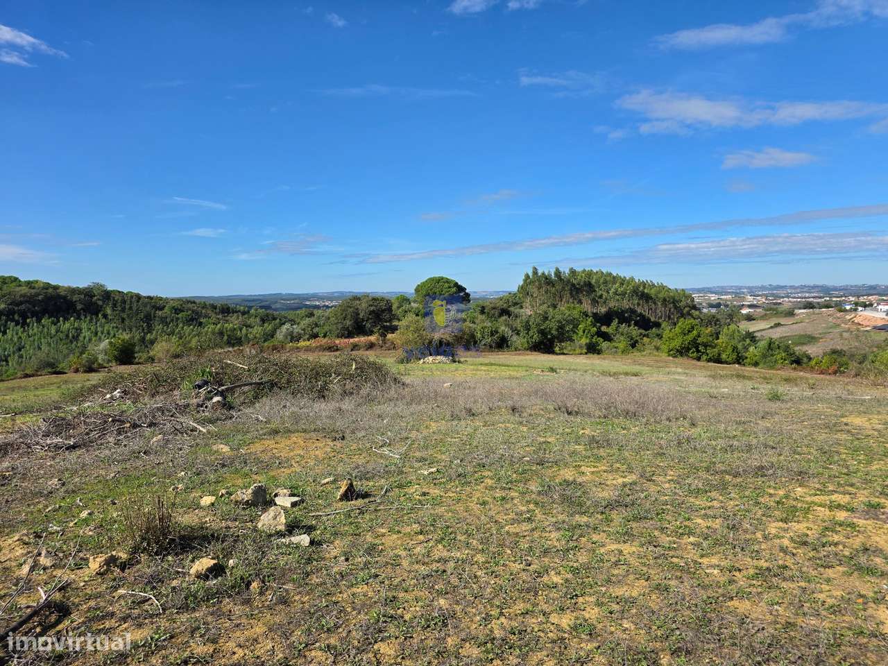 Viabilidade de construção de 5.253m2 em 12.000m2 de terreno - em Cadav-6