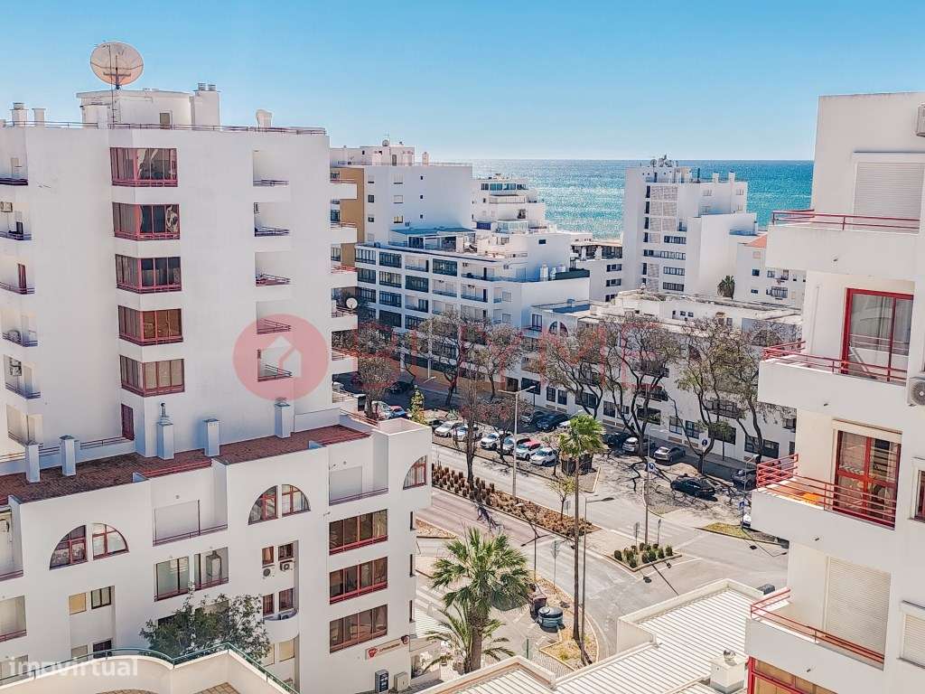 Apartamento T2 com Vista Mar no Centro de Quarteira a 3 Minutos da ...-17