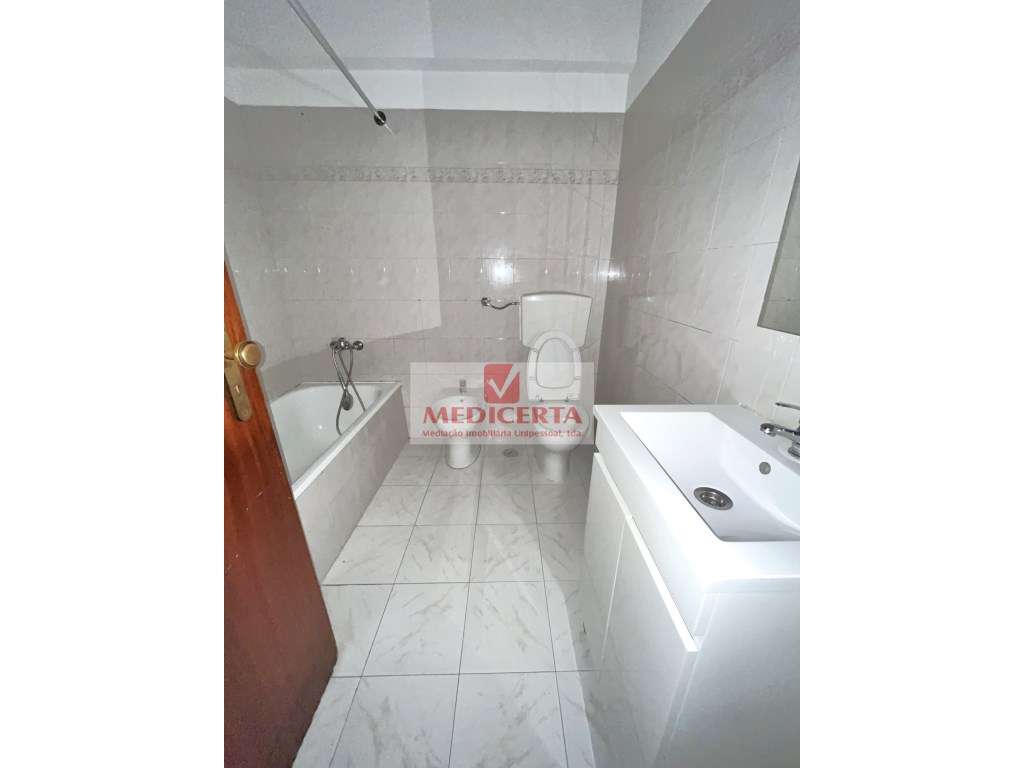 T1 Agualva-Cacém - Perto do LIDL-9