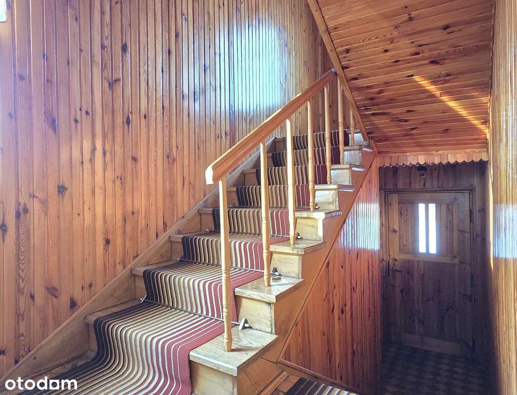 Dom piętrowy 190 m² / działka 3299 m²-8