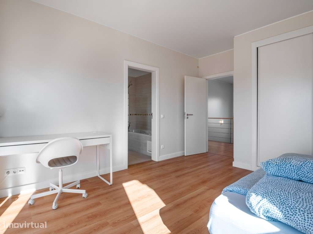 Moradia T3 com piscina, jardim, garagem e vista no Praia d'el Rey B...-27