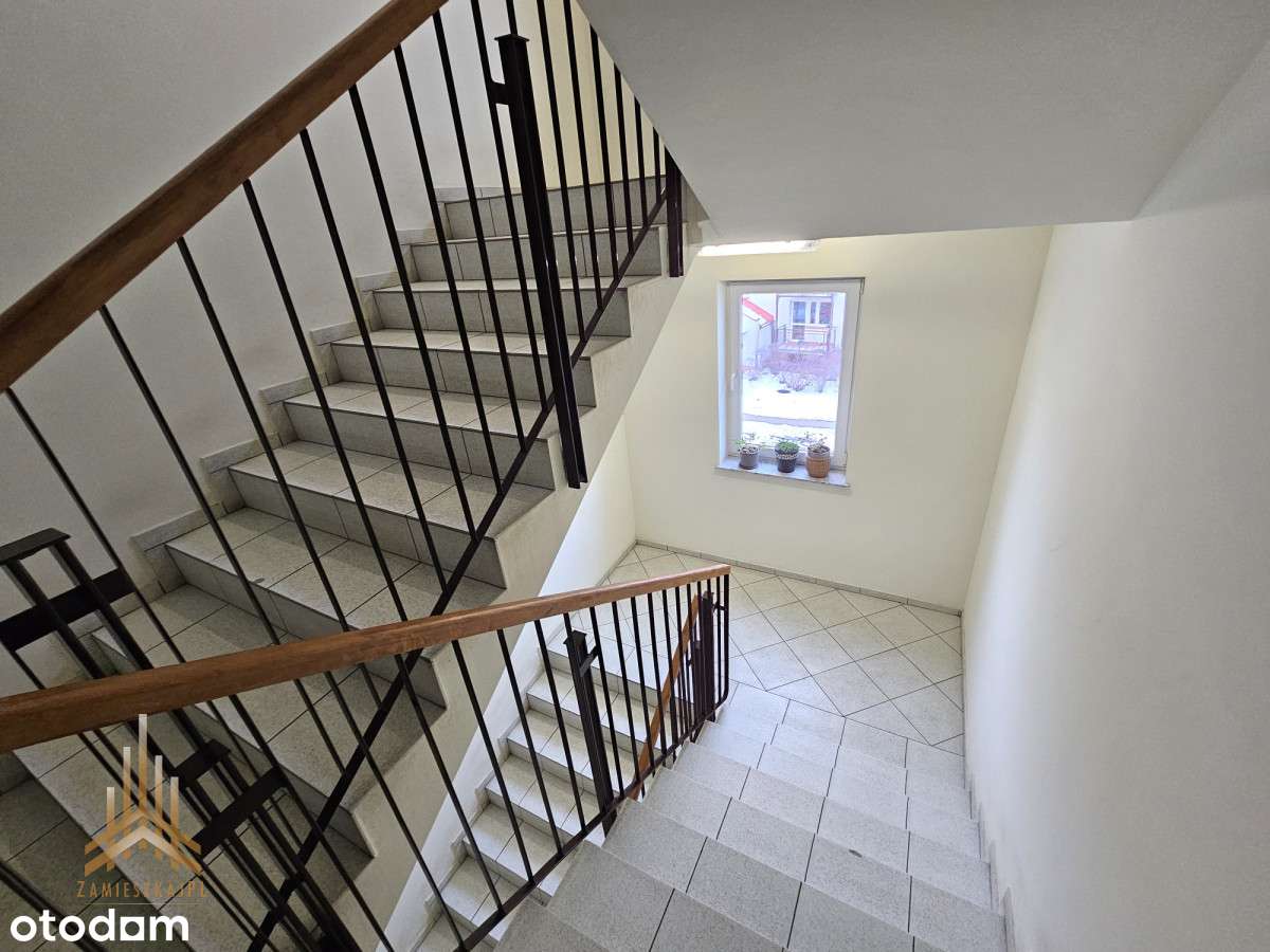 3 pokojowe z balkonem...-16