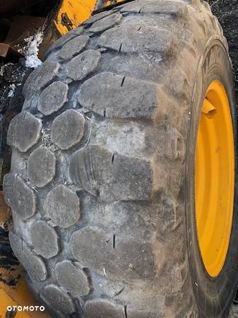 JCB 460/70r24 - Koła / Opony - 3