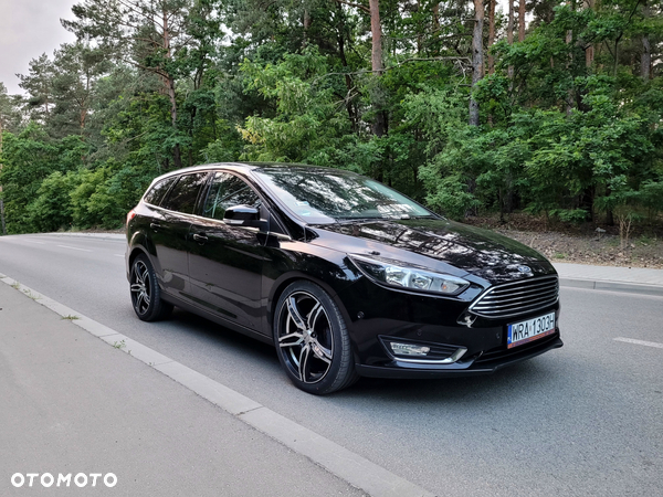 Ford Focus - 1