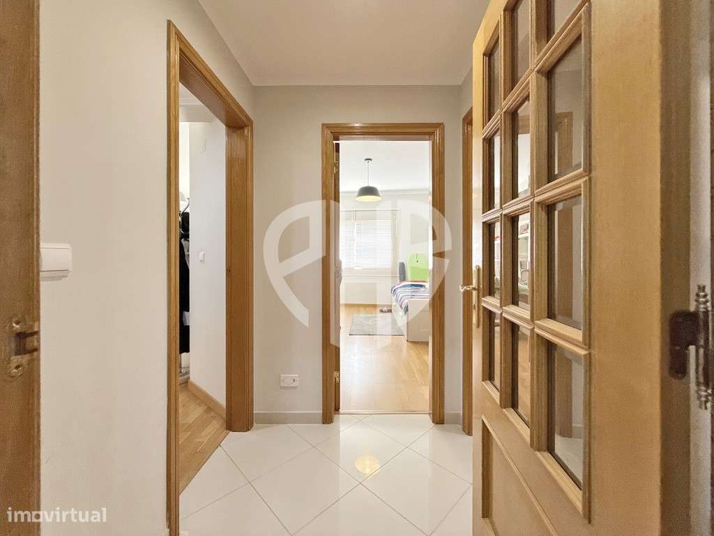 Apartamento T3 / C/Parqueamento // Santa Marta Corroios-23