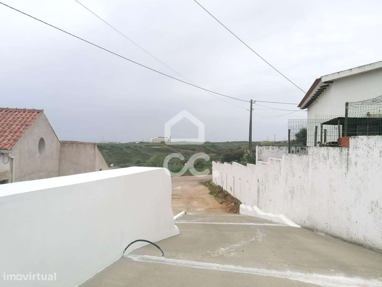 Moradia T3 totalmente remodelada, em Lourinhã – Conforto, modernidade-21