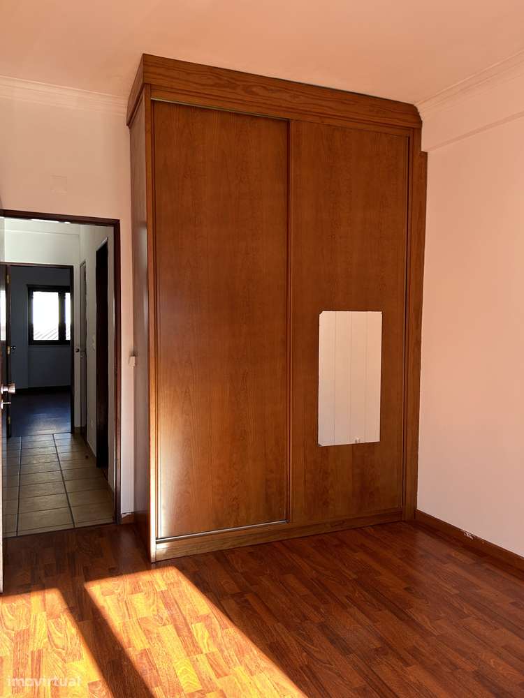 Apartamento T2 em Alenquer com varanda - Grande imagem: 5/11