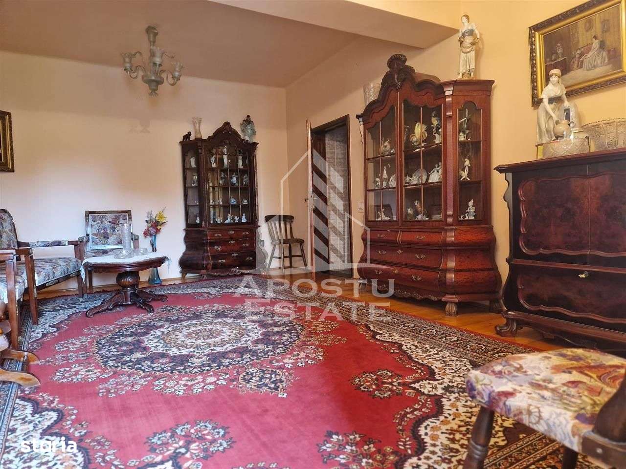 Casa familiala cu spatiu comercial si garaj P+1E+M 720 Mp - Imagine principală: 1/20