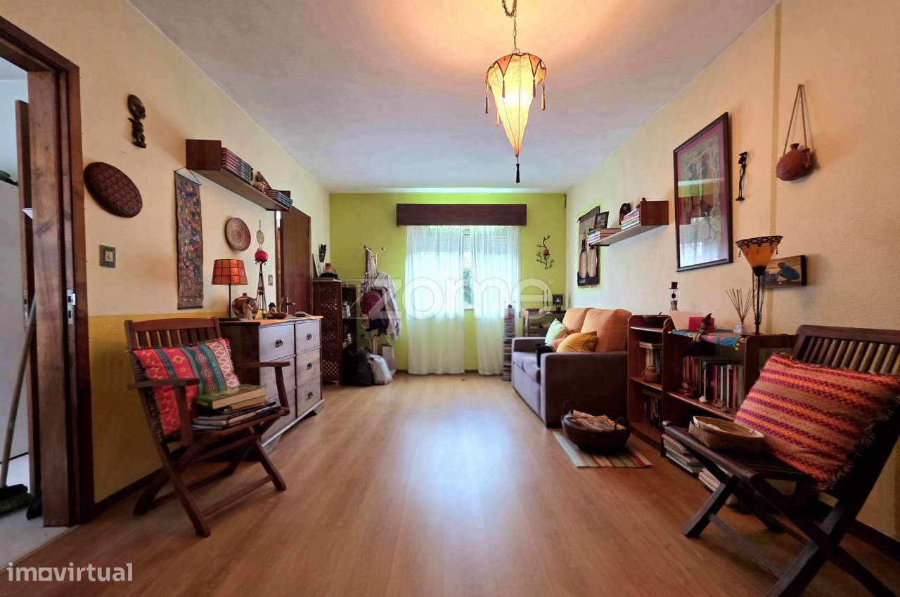 Moradia T2+1 com Quintal e Vista Mar – Atalhada, Lagoa - Grande imagem: 5/32