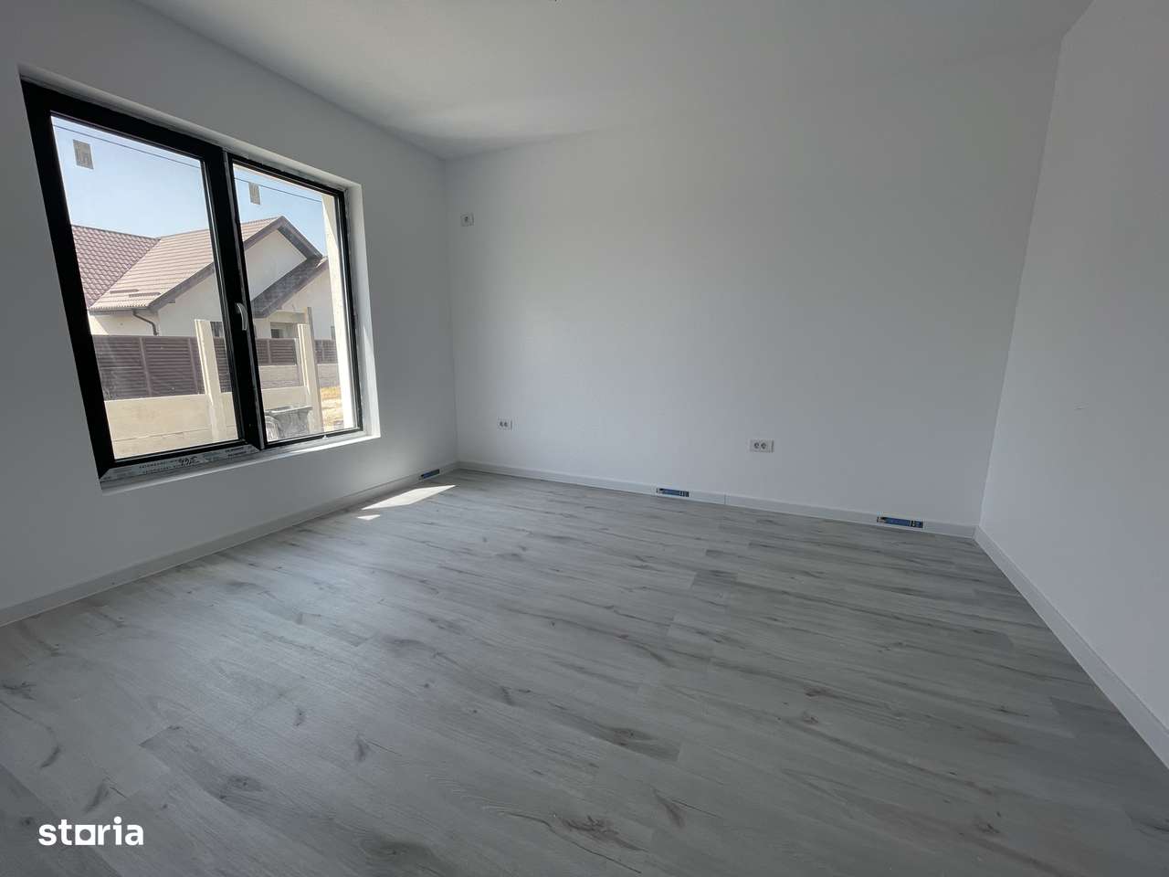 Imobiliare Domnesti Parter Mansardat str Furcii teghes - langa padure - Imagine principală: 5/13