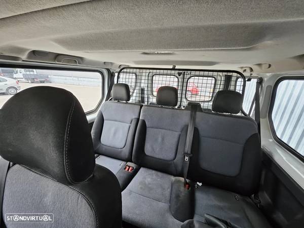 Opel Vivaro 6Lugares 1.6CDTI BITurbo 125cv - 8