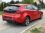 Volvo V40 T2 Momentum - 4