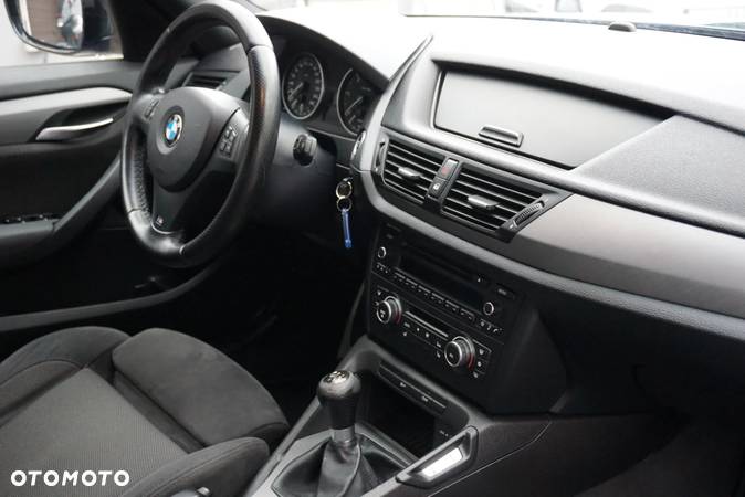 BMW X1 sDrive18d Sport Line - 19