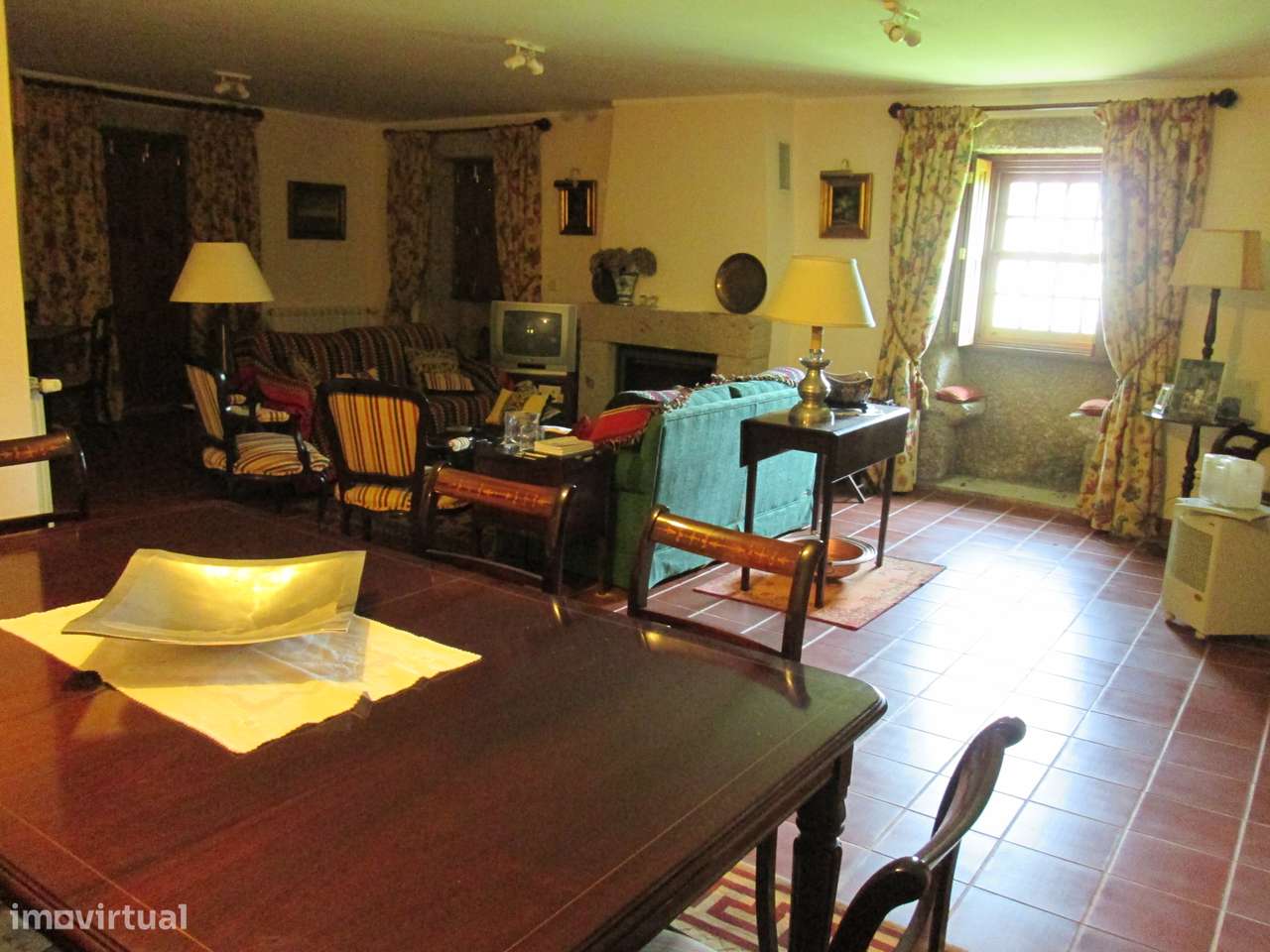 Quintinha no Minho Ponte de Lima * 10.000 m2 * a 90 Km do Porto-12