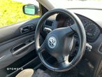 Volkswagen Bora 2.3 V5 - 13