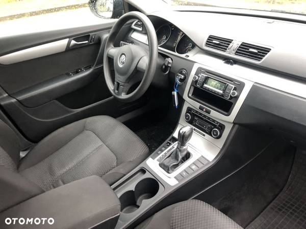 Volkswagen Passat 2.0 TDI DPF Comfortline DSG - 8