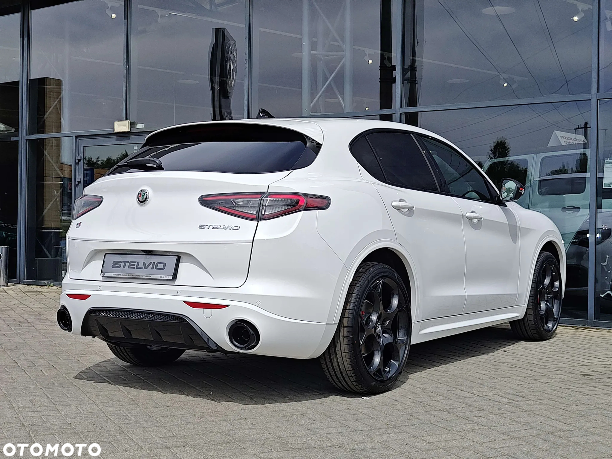 Alfa Romeo Stelvio - 6