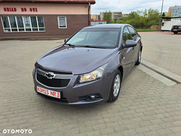 Chevrolet Cruze - 2