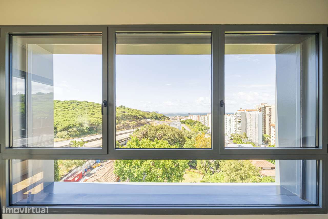 T4 | 183 m² | Miraflores | Vistas Monsanto + Rio-18