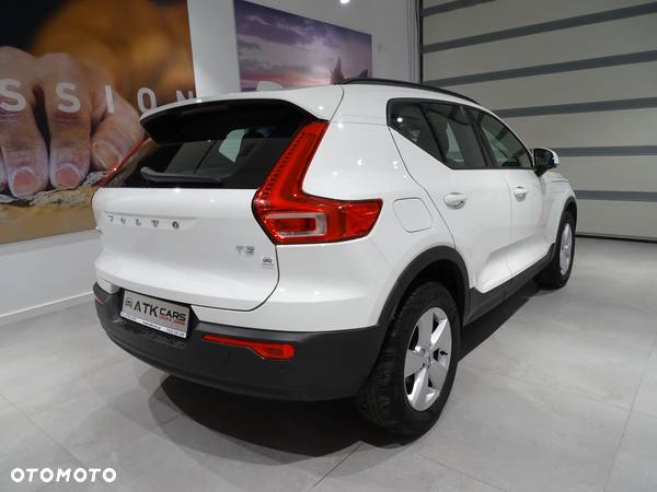 Volvo XC 40 - 4