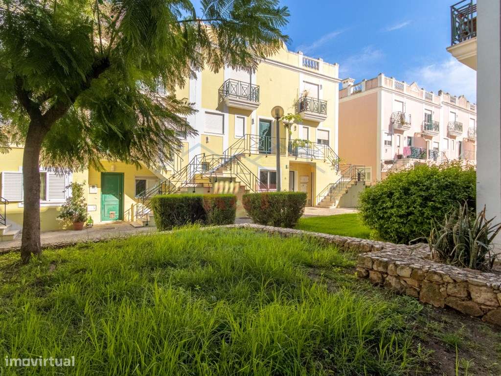 T3 renovado nos Jardins da Bemposta-26