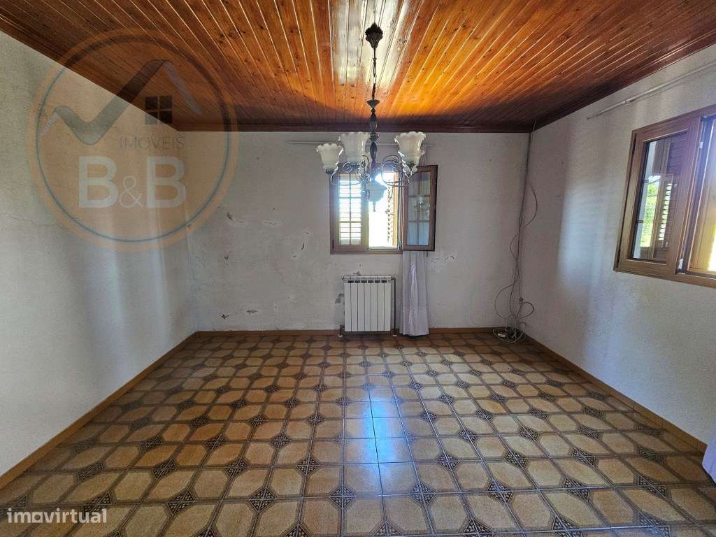 Moradia T4 com terreno, em Cavez, Cabeceiras de Basto-8